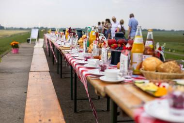 Frühstück auf dem Deich in Dangast